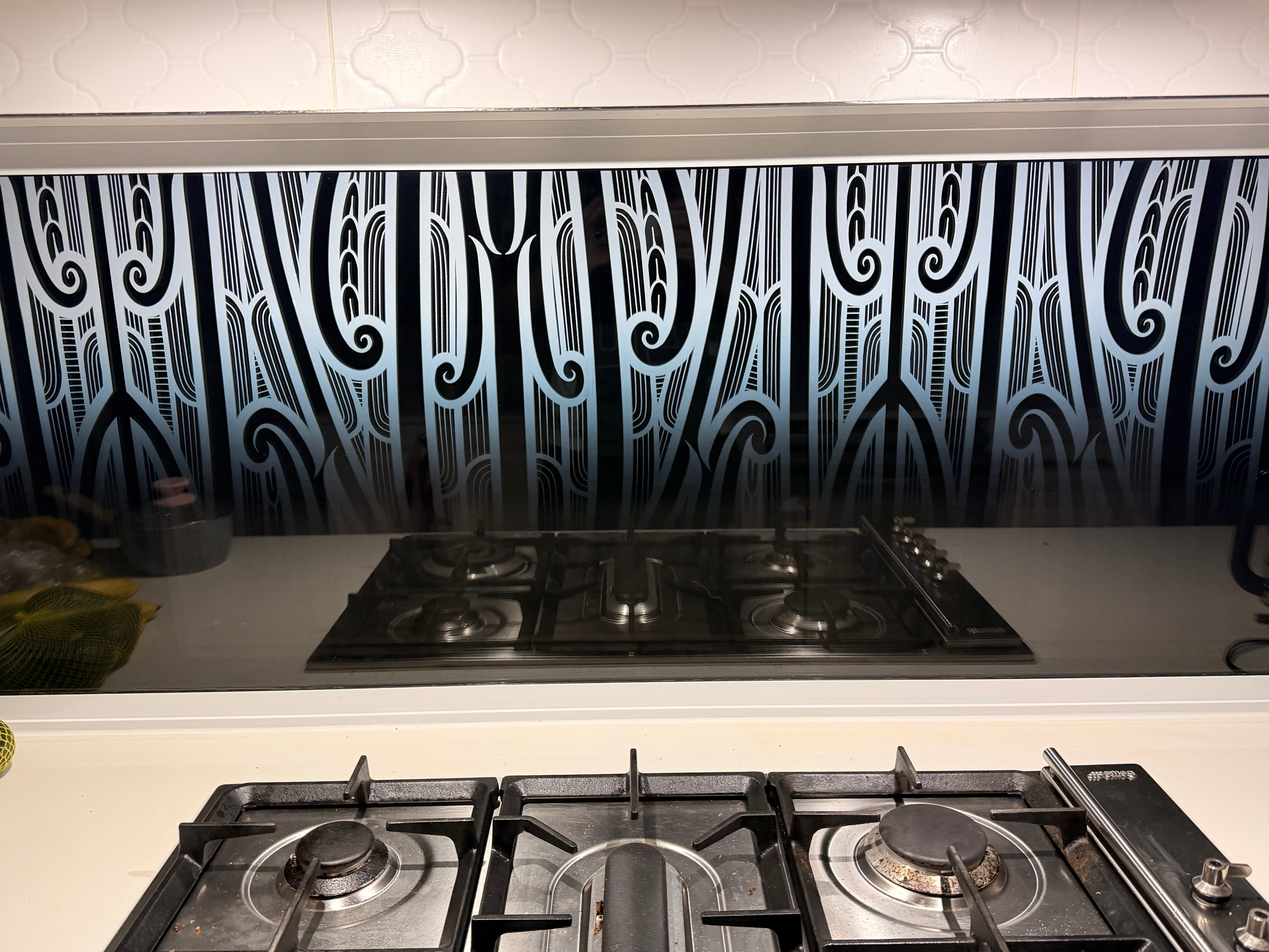 Gradient Design - Kowhaiwhai Decal